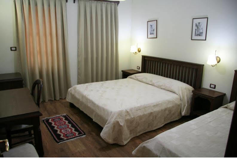 Hotel Mangalemi